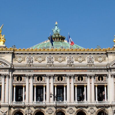 Façade de l'Opéra Garnier à Paris